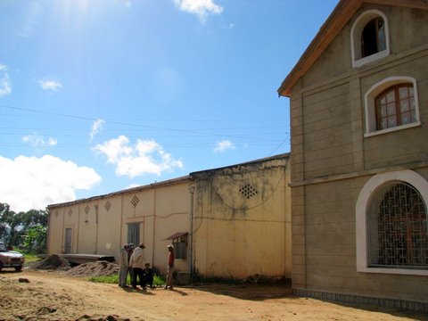 casa_di_accoglienza_-_parte_da_costruire.jpg casa_di_accoglienza_-_parte_da_costruire.jpg
