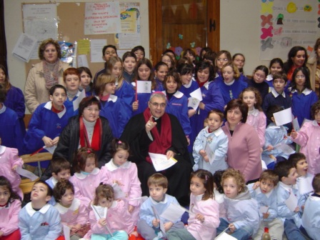 vescovo_scuola_materna.jpg vescovo_scuola_materna.jpg