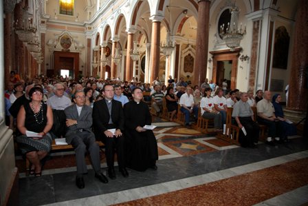 img_8983.jpg img_8983.jpg