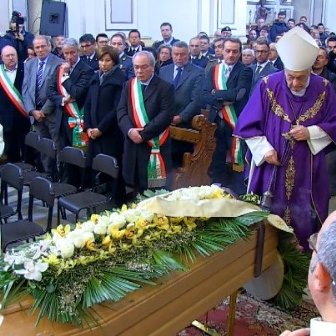 funerale_di_stefano.jpg funerale_di_stefano.jpg