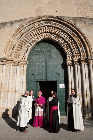 ingresso_santuario_madonna_tp.jpg