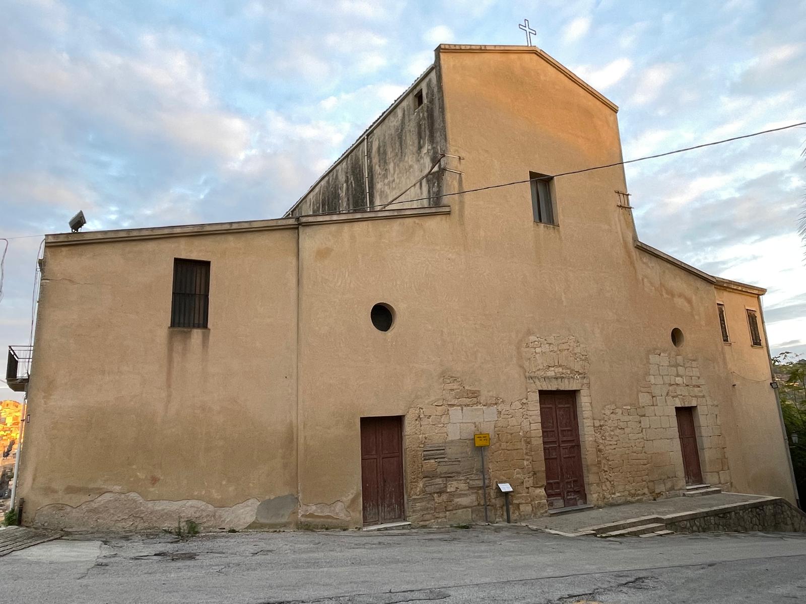 Via unità – chiesa San Silvestro papa Calatafimi